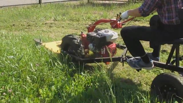 Косилка КРМ 2 C адаптером на мотоблоке МТЗ 09Н
