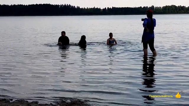 Солёное озеро на купались от души.