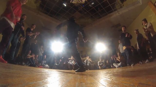 BREAK ART 8 YEARS ANNIVERSARY | CREW 5х5 | Yin Yang vs Action man смотреть онлайн