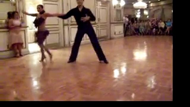 Krystal Mendez Cha Cha смотреть онлайн