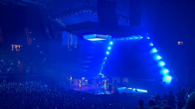 PARAMORE - Told You So - LIVE KIA FORUM 4K UHD 7/19/23 смотреть онлайн
