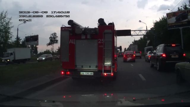 Мы тоже пропускаем оперативные службы смотреть онлайн