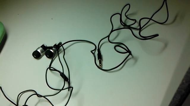 Плюсы и минусы наушников Genius GHP-02. смотреть онлайн