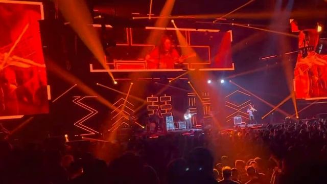 Billy Strings, “All Fall Down”, 2/4/23, 1st Bank Center, Broomfield, CO смотреть онлайн