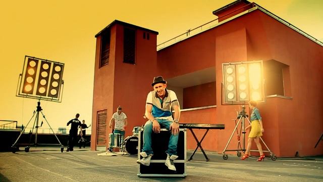 ГРУППА ПИЦЦА - Надя (Официальный клип) (2).mp4 смотреть онлайн