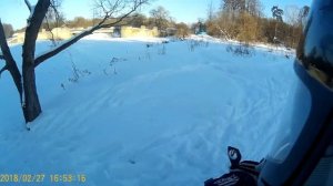 как проходить повороты на снегоходе