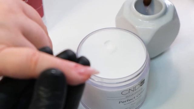 Коррекция ногтей с помощью Акриловой системы от CND | Academy Expert смотреть онлайн