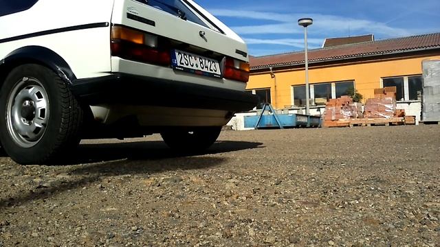 VW Golf Mk.I 1.6TD Sound смотреть онлайн