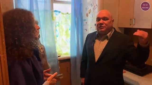 Миллионеры из трущоб: Покупаем квартиру в старом доме в Москве смотреть онлайн