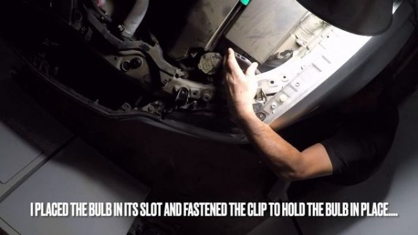 How To Replace the headlamp on 2013 Lexus GS350