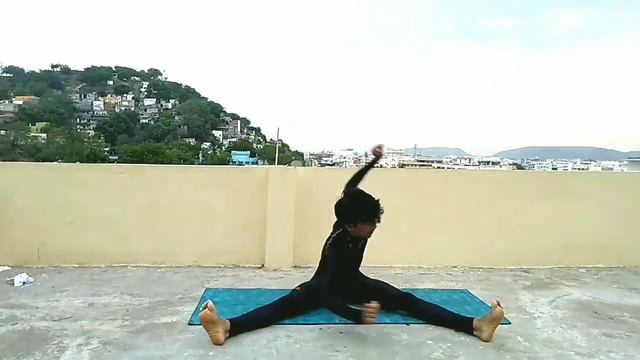 Yoga for weight loss up-to 5 kg's in telugu / Challenge for 30 days / 30 mins workout for everyone/ смотреть онлайн