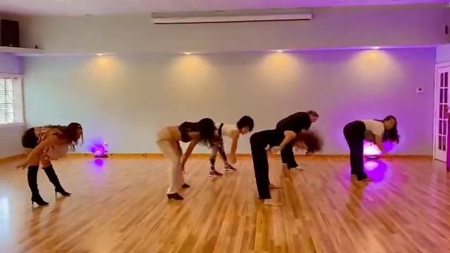 I will survive- DivaDance Houston Tesia Truitt смотреть онлайн