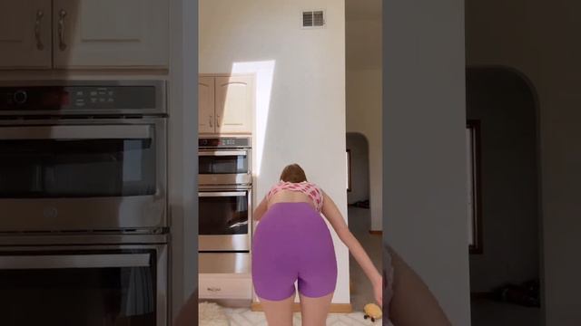 почему рутюб выбрал именно этот значок 🫣 смотреть онлайн