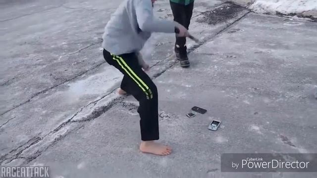 Топ 5 детей которые сломали свой телефон из из Clash Royale смотреть онлайн