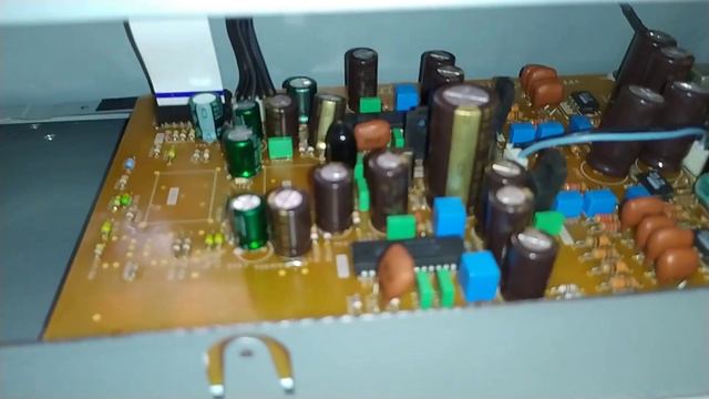 Распаковка Sony cdp-XA 30 ES, включение, комплектующие внутри, звучание: Reinhardt Buhr. смотреть онлайн