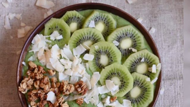 Health Benefits Of Kiwi | Nutritional Value Of Kiwi | Dr Kitkat