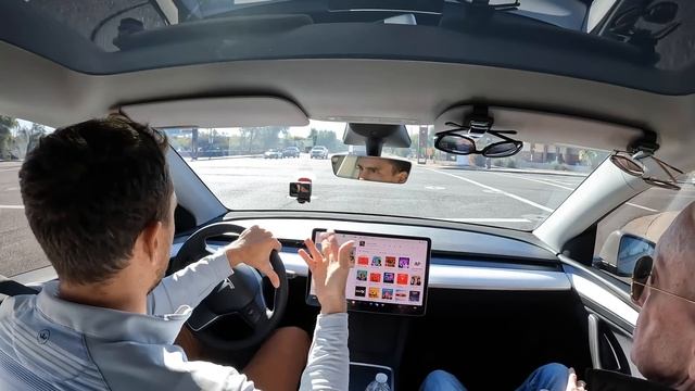 Testing the 2023 Model Y with Comfort Suspension! смотреть онлайн