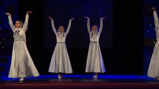 Ансамбль "Ритмы Кавказа". Танец "Лебеди". смотреть онлайн