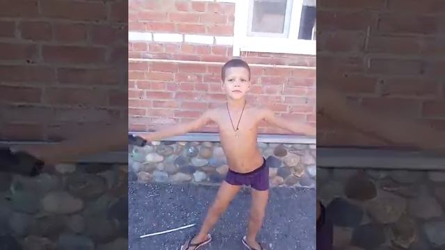 Брат жгет????