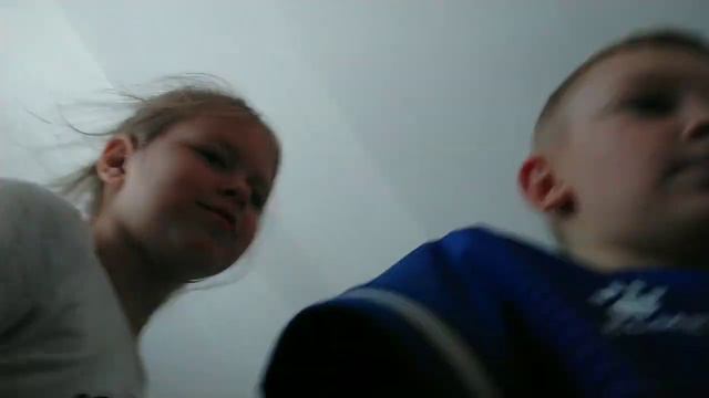 поркур но пол это лава 4 часть и челенжд ходить в тапках смотреть онлайн