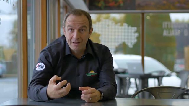 Giuseppe Supermercato : présentation du concept supermarché Italien avec Guy MORELLO смотреть онлайн