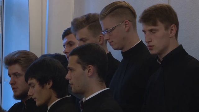 Митрополит Исидор возглавил Всенощное бдение в Покровском храме при СПДС смотреть онлайн