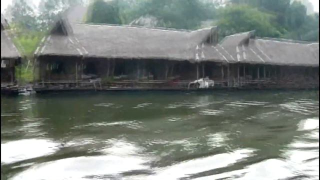 Сплав по реке Квай / Rafting on the River Kwai смотреть онлайн