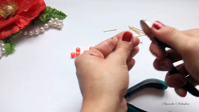 МК. Сережки ручної роботи. Сережки з бусин. Висячі сережки.