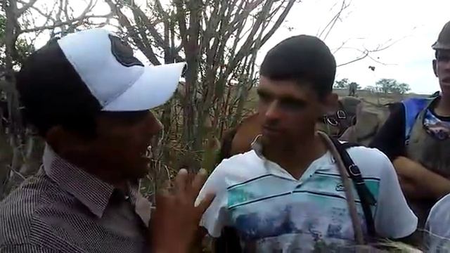 Leo vaqueiro e erlandio lima cantando verso de gado смотреть онлайн