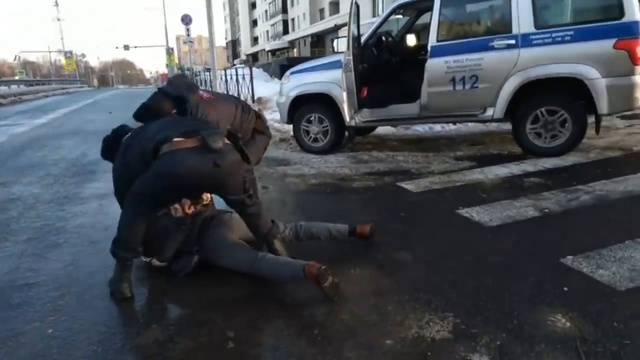 Блогер vs ППС смотреть онлайн