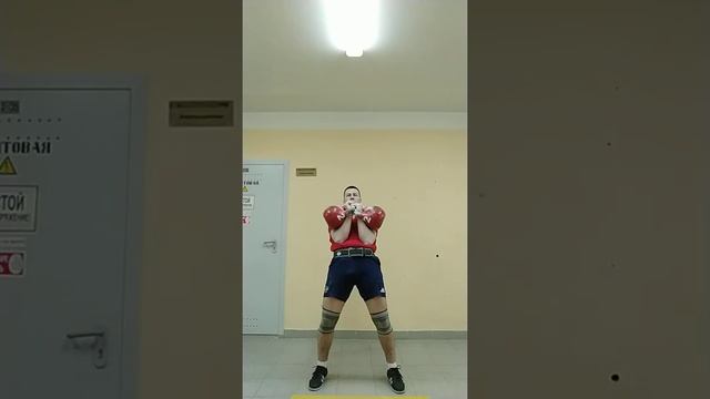 Тренировка толчка гирь. 32 кг смотреть онлайн