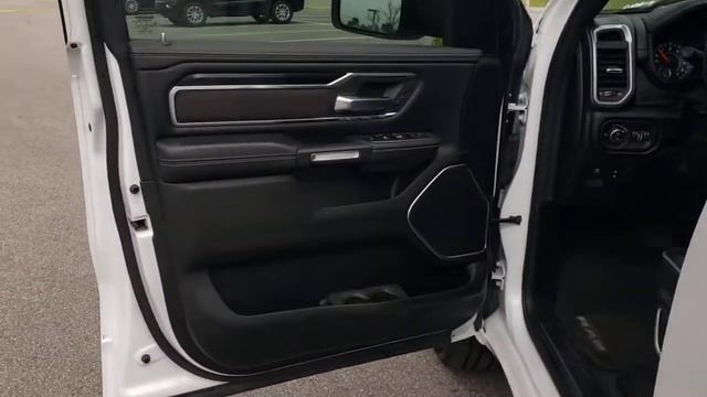 2019 Ram 1500 New Smyrna Beach, Port Orange, Daytona Beach, Deltona, Sanford, FL N633570A смотреть онлайн