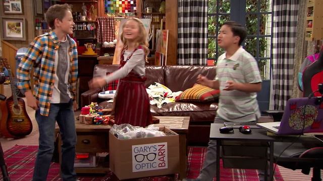 Teaser | Coop & Cami Ask the World | Disney Channel смотреть онлайн