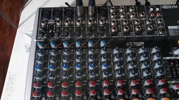 Behringer XENYX 1832 USB