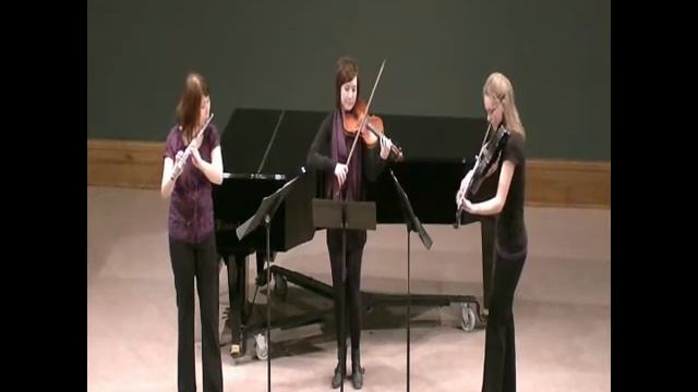 Beethoven Serenade, Op 25 - 1) Allegro смотреть онлайн