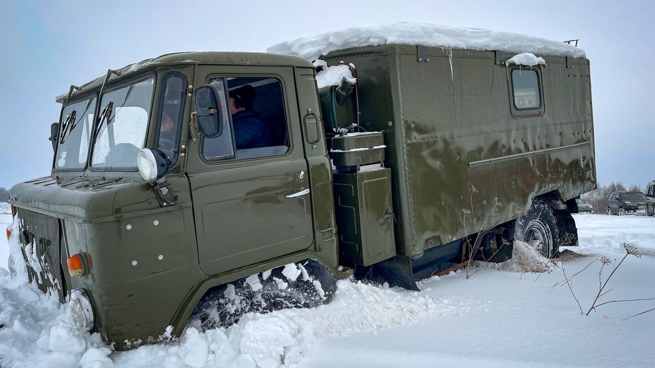 ЗИМНИЙ ОФФРОУД. ЗАСАДИЛИ ШИШИГУ. ГАЗ66.
