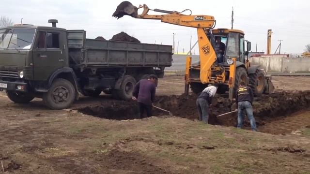 Убираем чернозем под пятно застройки смотреть онлайн
