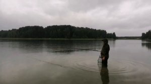 Ловля плотвы под проливным дождем| сорога на Иркутском водохранилище