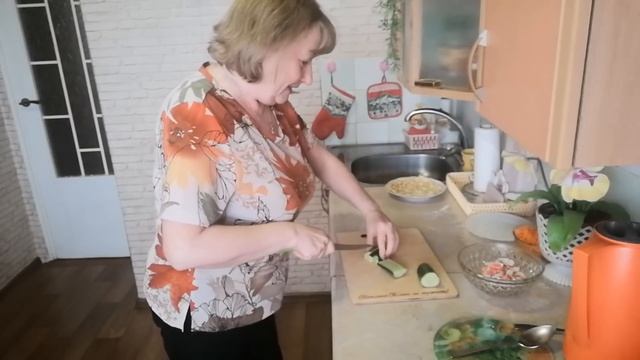 Вчера попробовала в гостях, теперь всегда буду готовить этот салат. Беларусь. смотреть онлайн