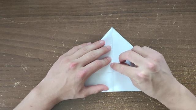 Как сделать простую оригами шапочку?(easy origami hat)折纸帽 смотреть онлайн