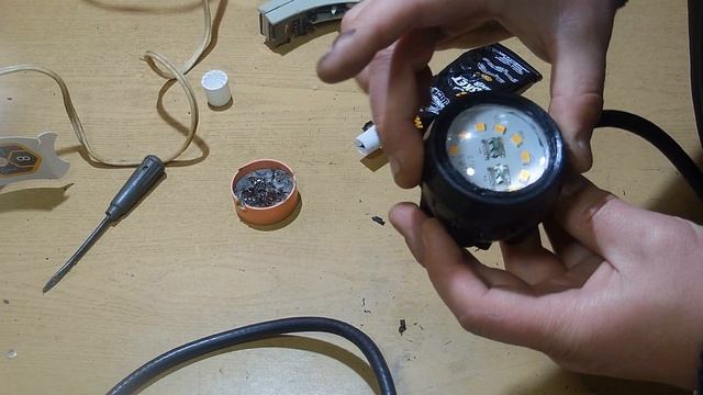 ФОНАРЬ ДЛЯ ПОДВОДНОЙ ОХОТЫ С ОСТРОГОЙ. смотреть онлайн