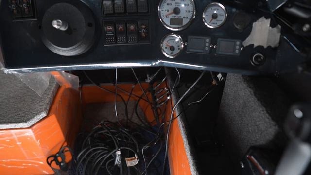 ПОВТОРНАЯ ДОРАБОТКА WINDBOAT 4.6 DC EvoFish | НОВЫЕ ДЕТАЛИ | РЯД ИЗМЕНЕНИЙ [MARIN-AT.COM] смотреть онлайн