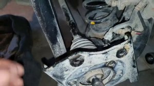 Замена подшипника , замена ступицы   заднего моста SUZUKI SX4.