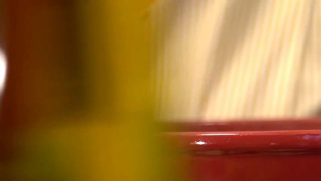 Керамична тенджера с капак Emile Henry ROUND STEWPOT смотреть онлайн