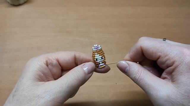 ПРИНЦЕССА СОФИЯ ?из бисера параллельным плетениемя/фигурки из бисера ♡бисероплетение смотреть онлайн