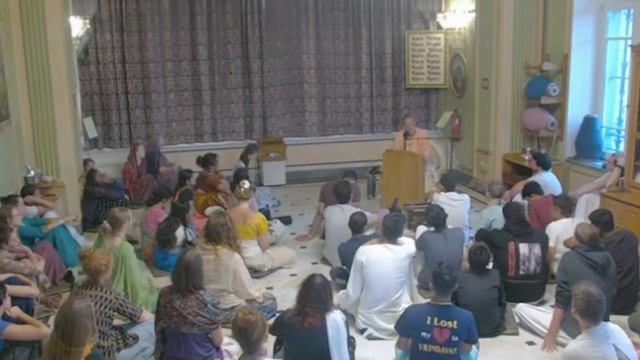 Лекция от Е.С. Шачинандана Свами смотреть онлайн