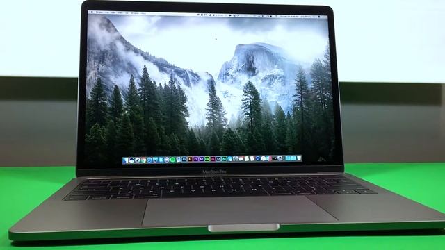 2016 MacBook Pro with TouchBar VS 2015 MacBook Pro | Full Comparison! смотреть онлайн