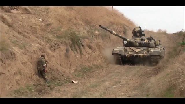 Азербайджан нападает. Армяни не знают что делать смотреть онлайн