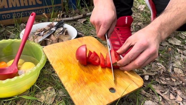 Ең дәмді Уха рецепті. Табиғат аясында ер адам дайындаған смотреть онлайн