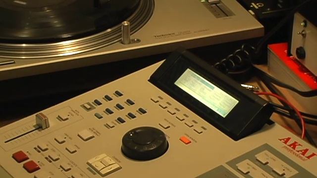 Hip Hop Beat 23 (Winter Beat) (Akai MPC-2000XL Edition) смотреть онлайн